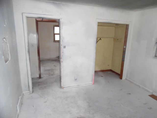 6657 Old Porter Road, Portage, IN 46368