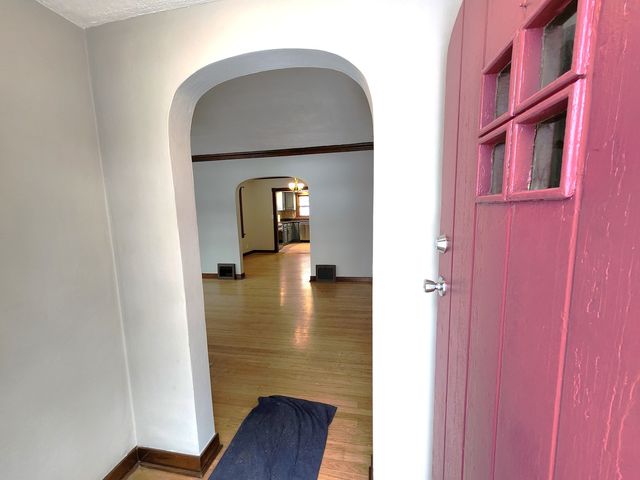 365 Vandalia Street, Elgin, IL 60123