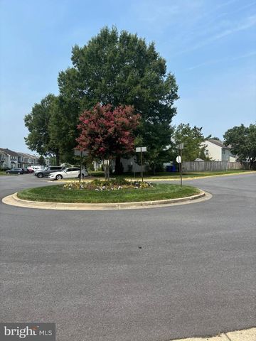 2572 ENTERPRISE PL, Waldorf, MD 20601