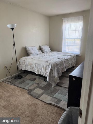 2572 ENTERPRISE PL, Waldorf, MD 20601