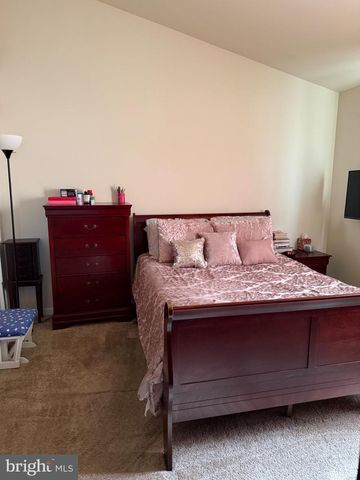 2572 ENTERPRISE PL, Waldorf, MD 20601