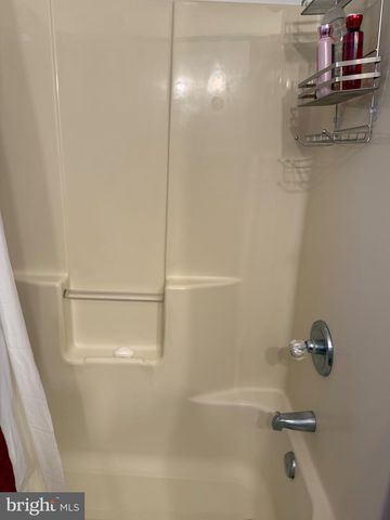 2572 ENTERPRISE PL, Waldorf, MD 20601