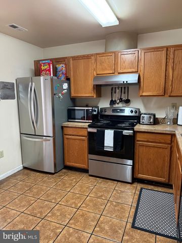 2572 ENTERPRISE PL, Waldorf, MD 20601