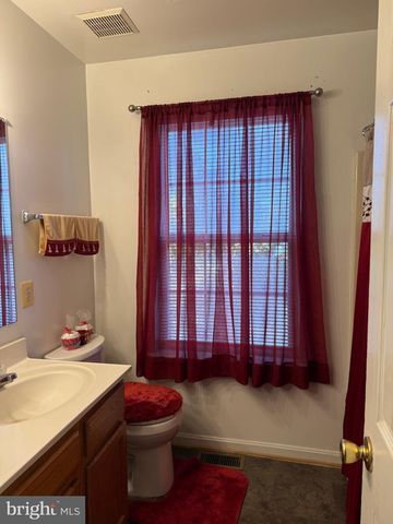 2572 ENTERPRISE PL, Waldorf, MD 20601