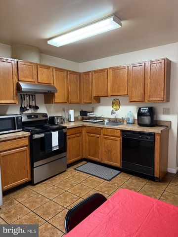 2572 ENTERPRISE PL, Waldorf, MD 20601