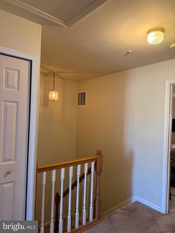 2572 ENTERPRISE PL, Waldorf, MD 20601