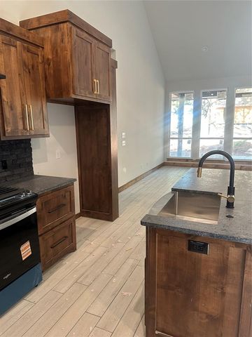 9380 Tallpines Road, Noble, OK 73086