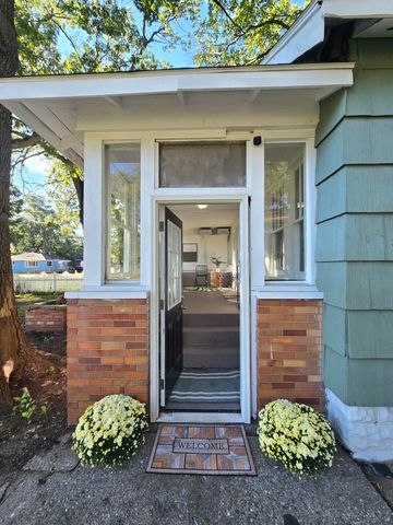 2933 Leahy Street, Muskegon Heights, MI 49444