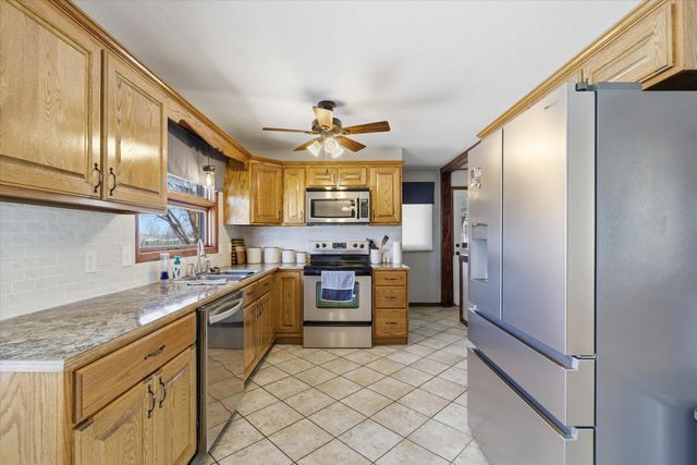 815 Carlton Avenue, Mountain Grove, MO 65711