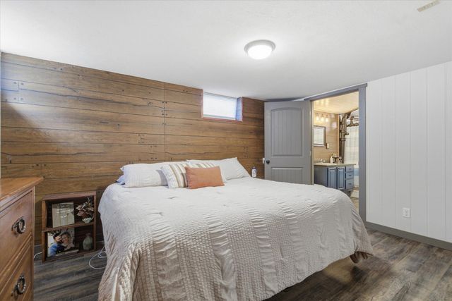 815 Carlton Avenue, Mountain Grove, MO 65711