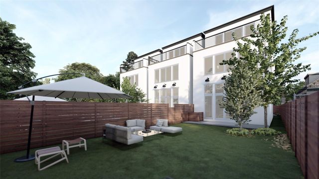 1525 Caywood Lane E, Houston, TX 77055