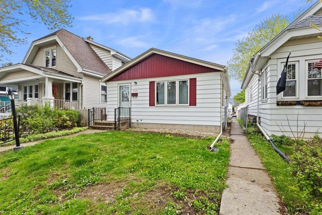 2108 72nd STREET, West Allis, WI 53219