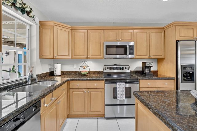 1851 NW 106TH Avenue, Pembroke Pines, FL 33026