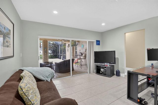 1851 NW 106TH Avenue, Pembroke Pines, FL 33026