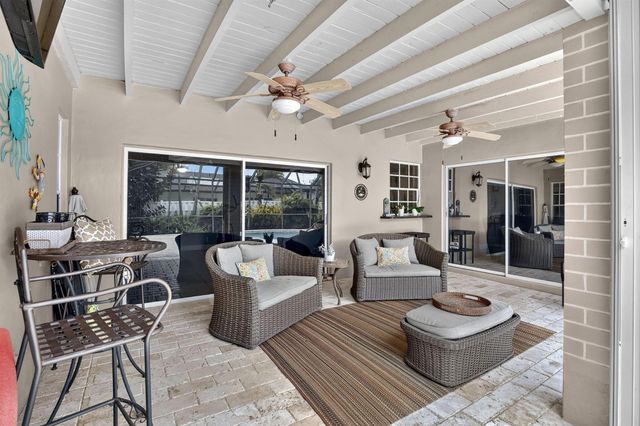 1851 NW 106TH Avenue, Pembroke Pines, FL 33026