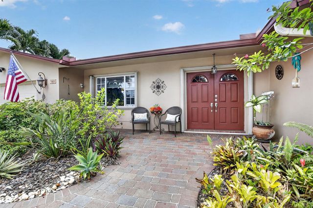 1851 NW 106TH Avenue, Pembroke Pines, FL 33026