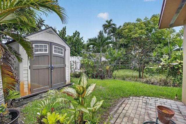 1851 NW 106TH Avenue, Pembroke Pines, FL 33026