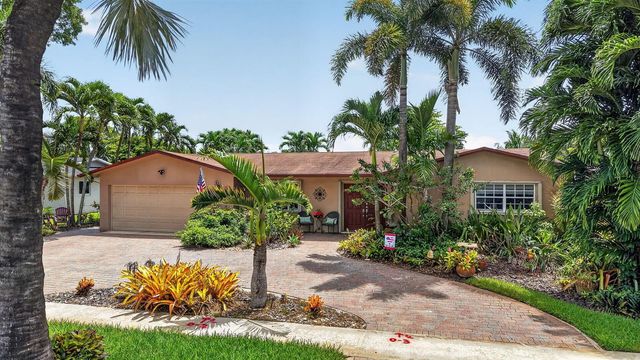 1851 NW 106TH Avenue, Pembroke Pines, FL 33026