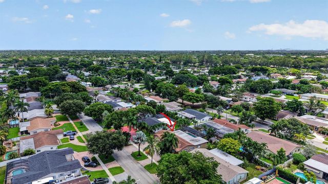 1851 NW 106TH Avenue, Pembroke Pines, FL 33026