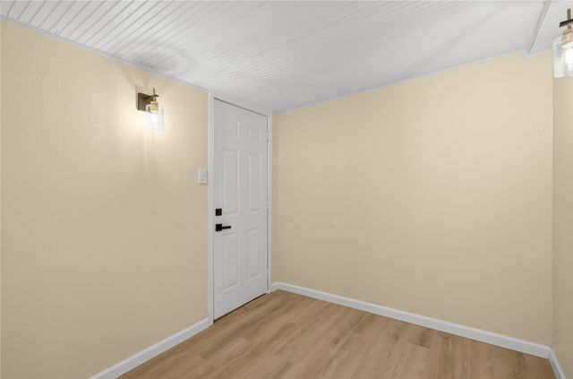 821 Flamingo Road, Granbury, TX 76049