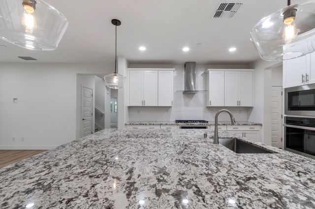 12721 Quantum Way, Rancho Cordova, CA 95742