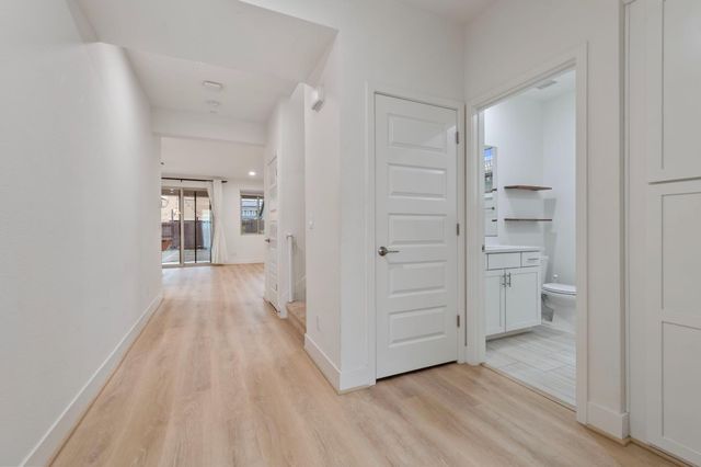 12721 Quantum Way, Rancho Cordova, CA 95742