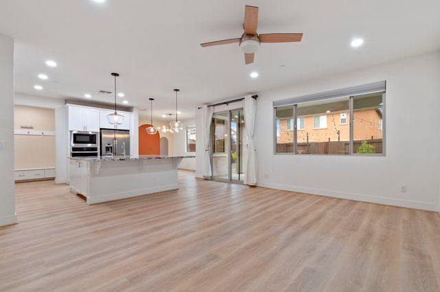12721 Quantum Way, Rancho Cordova, CA 95742