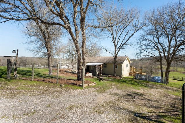 175 Settlers TRL, Elgin, TX 78621