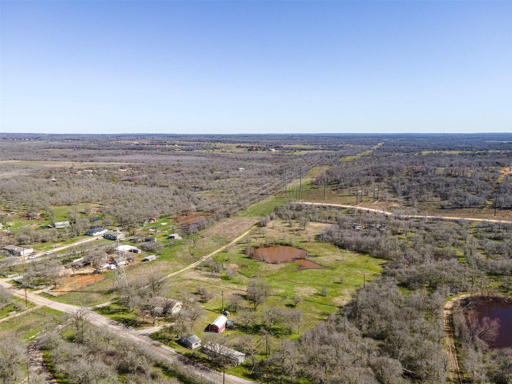 175 Settlers TRL, Elgin, TX 78621