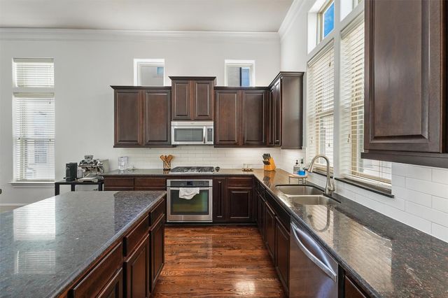 5612 Kiam Street, Houston, TX 77007