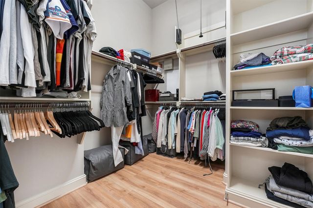 5612 Kiam Street, Houston, TX 77007