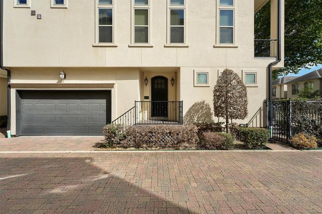 5612 Kiam Street, Houston, TX 77007