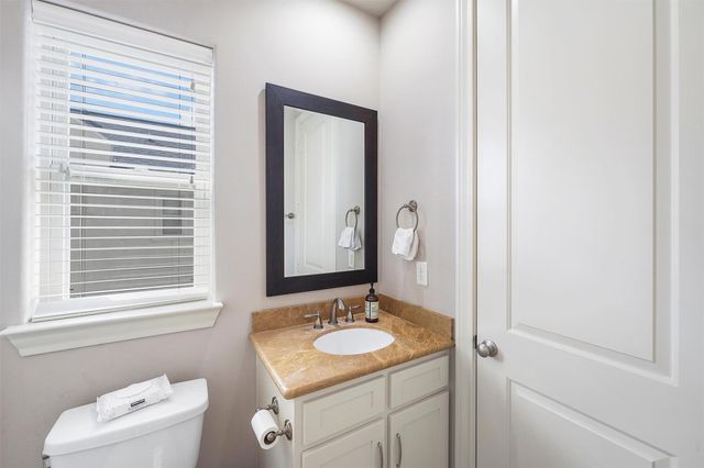 5612 Kiam Street, Houston, TX 77007