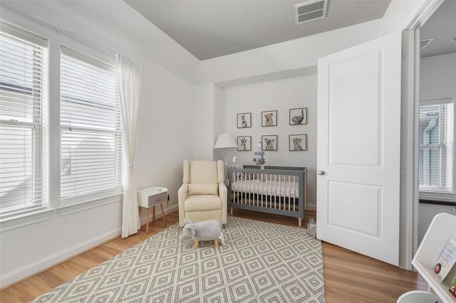 5612 Kiam Street, Houston, TX 77007