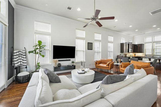 5612 Kiam Street, Houston, TX 77007