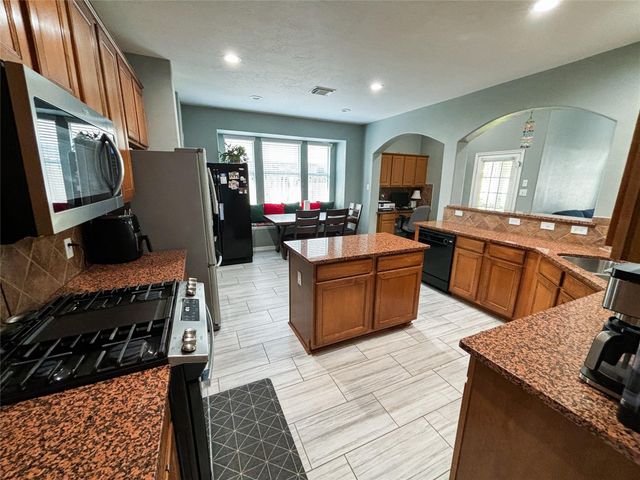 7915 Corrian Park Circle, Houston, TX 77040