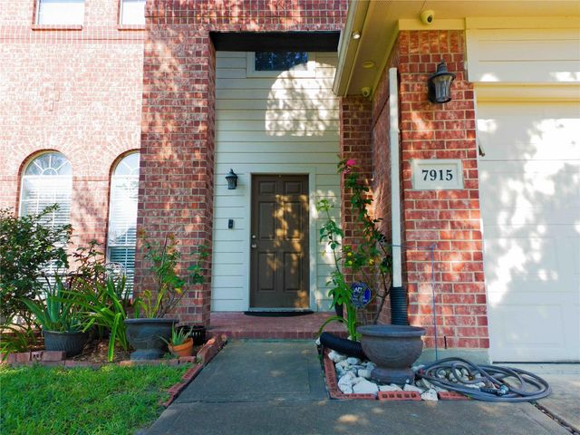 7915 Corrian Park Circle, Houston, TX 77040