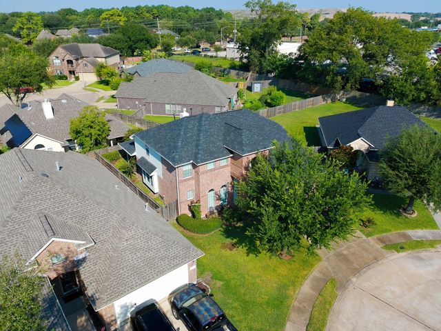 7915 Corrian Park Circle, Houston, TX 77040