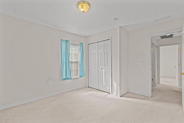 25 Rainstone Ln, Palm Coast, FL 32164