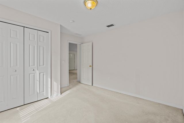 25 Rainstone Ln, Palm Coast, FL 32164