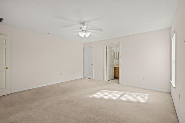 25 Rainstone Ln, Palm Coast, FL 32164