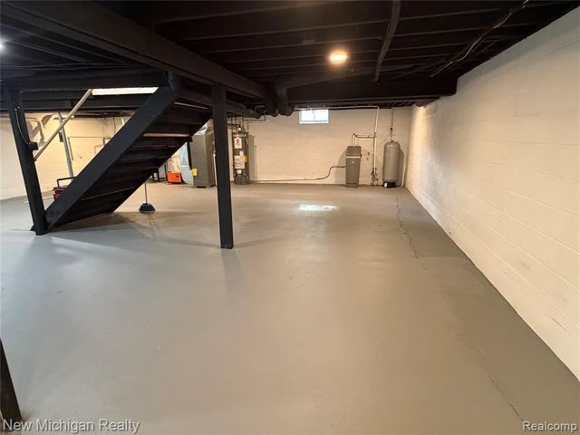 5184 W Carpenter Road, Flint, MI 48504