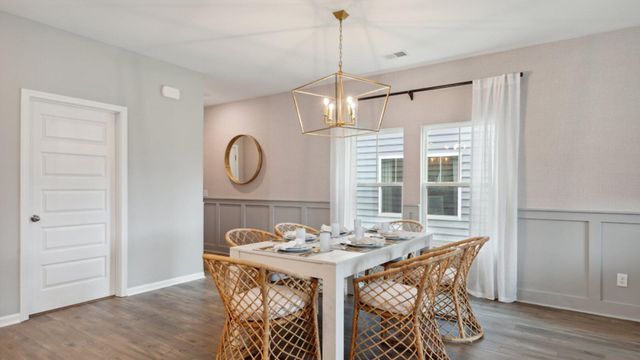 615 Winter Wren Way, Moncks Corner, SC 29461