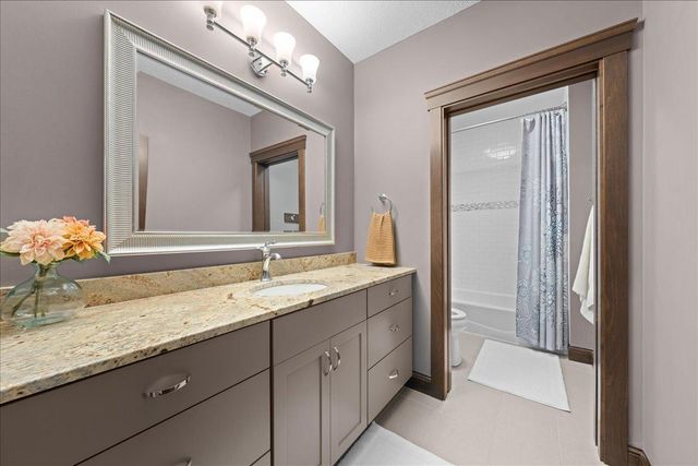 1430 25th Street, Houlton, WI 54082