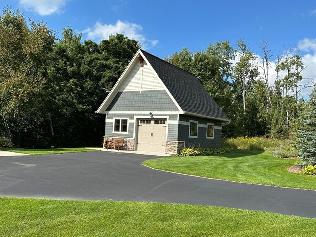 1430 25th Street, Houlton, WI 54082