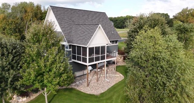 1430 25th Street, Houlton, WI 54082