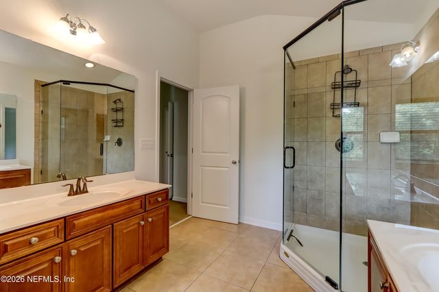 3681 LIGHTVIEW Lane, Jacksonville, FL 32225