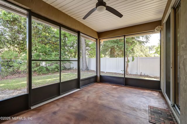 3681 LIGHTVIEW Lane, Jacksonville, FL 32225