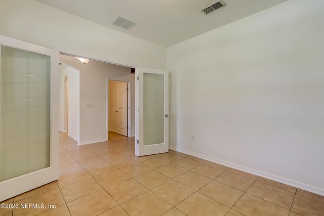 3681 LIGHTVIEW Lane, Jacksonville, FL 32225