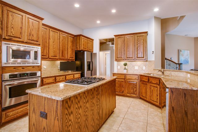 9105 Warm Springs Circle, Plano, TX 75024